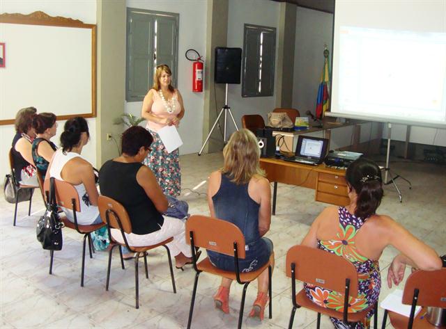 Pacto nacional para melhorar alfabetização tem reunião de abertura no município