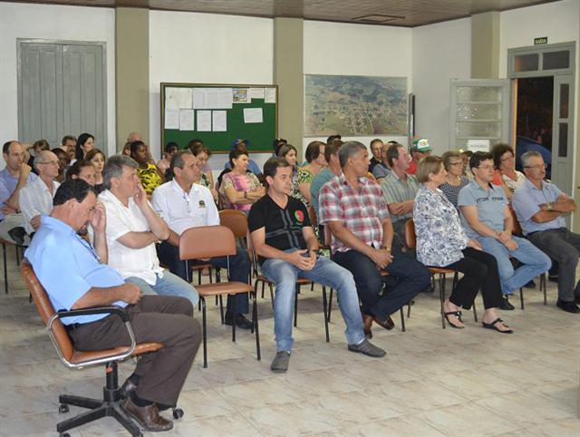 Plano de Saneamento Básico foi apresentado a população 