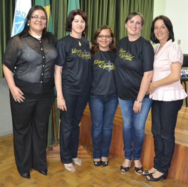 Polo UAB de Polêsine forma turma de Espanhol