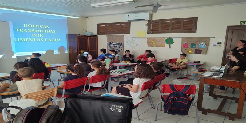 Município e EMATER promovem palestra sobre doenças transmitidas por alimentos e água