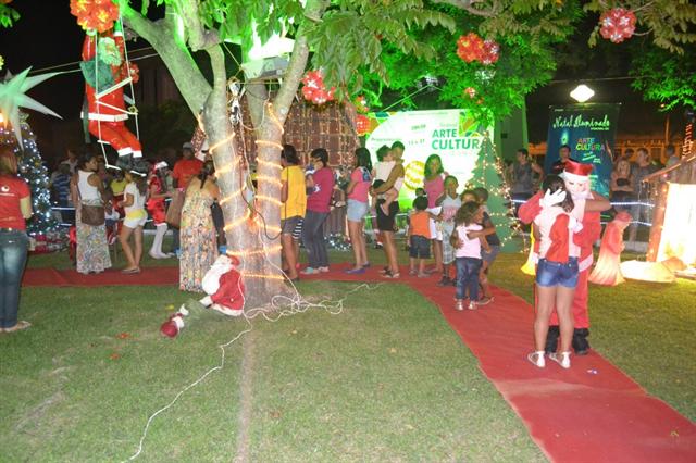 Natal Mágico movimentou o município no último domingo (15)