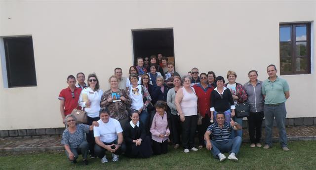 Mais de 100 peregrinos  visitaram a casa João Luiz Pozzobon