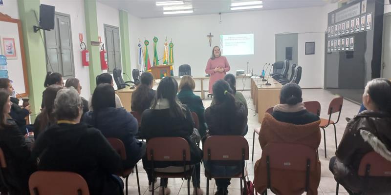 Formação Continuada dos Profissionais da Educação -  Programa Estamos Juntos