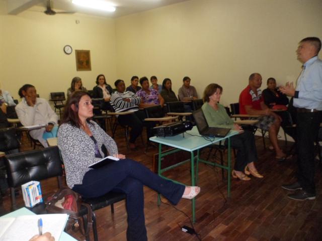 Palestra na EMEF La Salle