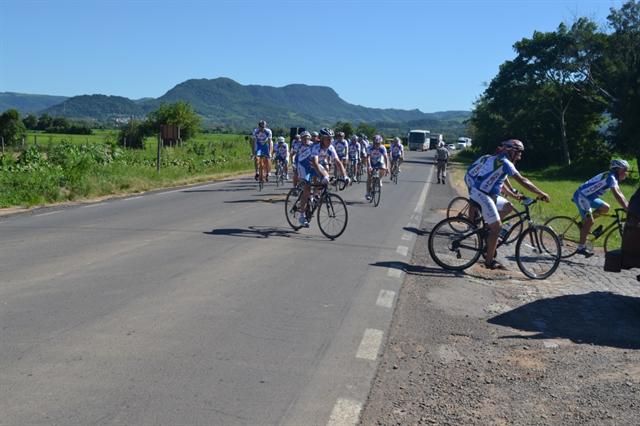 Giro ciclístico da primeira à Quarta Colônia chega ao município