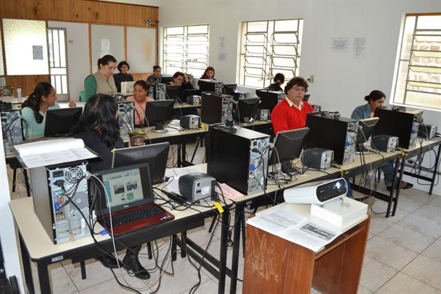  STR promoveu mais dois cursos de informática no município. 