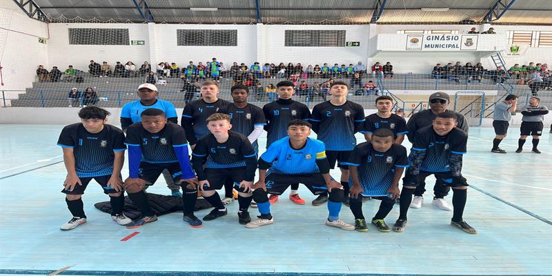 Equipes de futebol representam o município em Pinhal Grande e Faxinal do Soturno