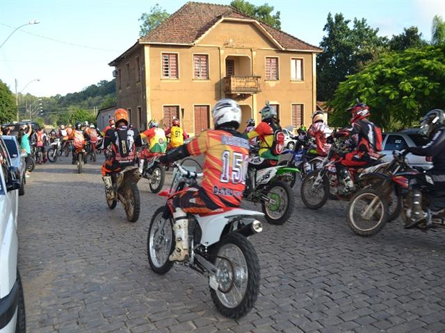 9º Moto Migrantes e 3º Passeio nas Trilhas