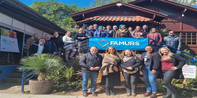 Dirigente de Turismo do Município participa da reunião do CODITUR/FAMURS e é eleita vice-presidente do conselho