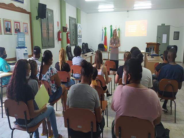 CRAS PROMOVE CURSO PARA  INSERÇÃO NO MERCADO DE TRABALHO