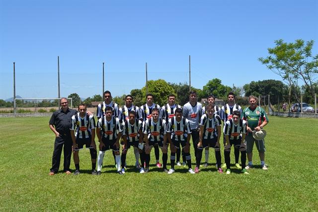 Média maior que 4 gols por partida na primeira rodada do Municipal de Futebol de Campo