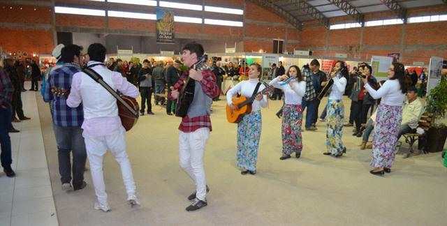 Grupo Cometa Mambembe foi atração na 58ª Festa Regional do Arroz