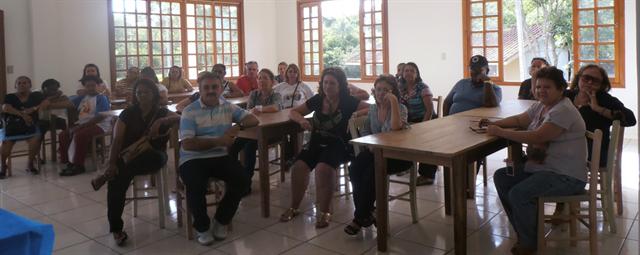 Peregrinos do Ceara, Sergipe e Santa Catarina visitam a casa museu João Luiz Pozzobon