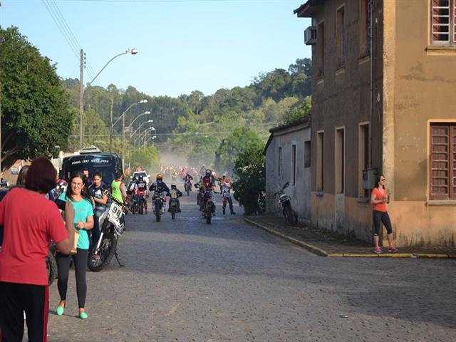 9º Moto Migrantes e 3º Passeio nas Trilhas